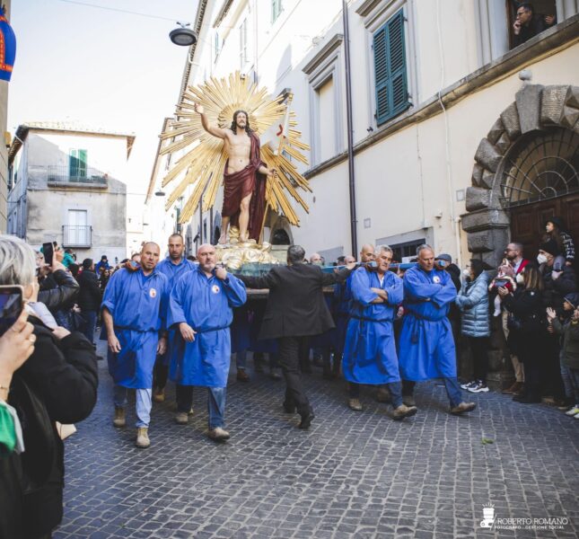 Si Rinnova Anche Questanno La Processione Del Cristo Risorto