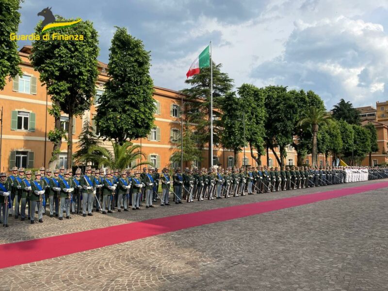 Guardia Di Finanza Cerimonia Di Assunzione Della Carica Di Comandante